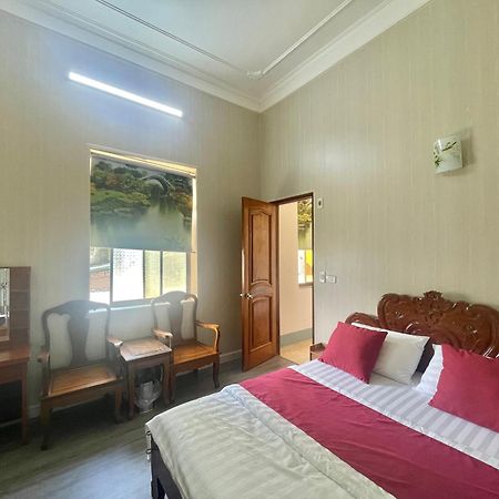 Bach Dai Dung Hotel Хатинь Экстерьер фото