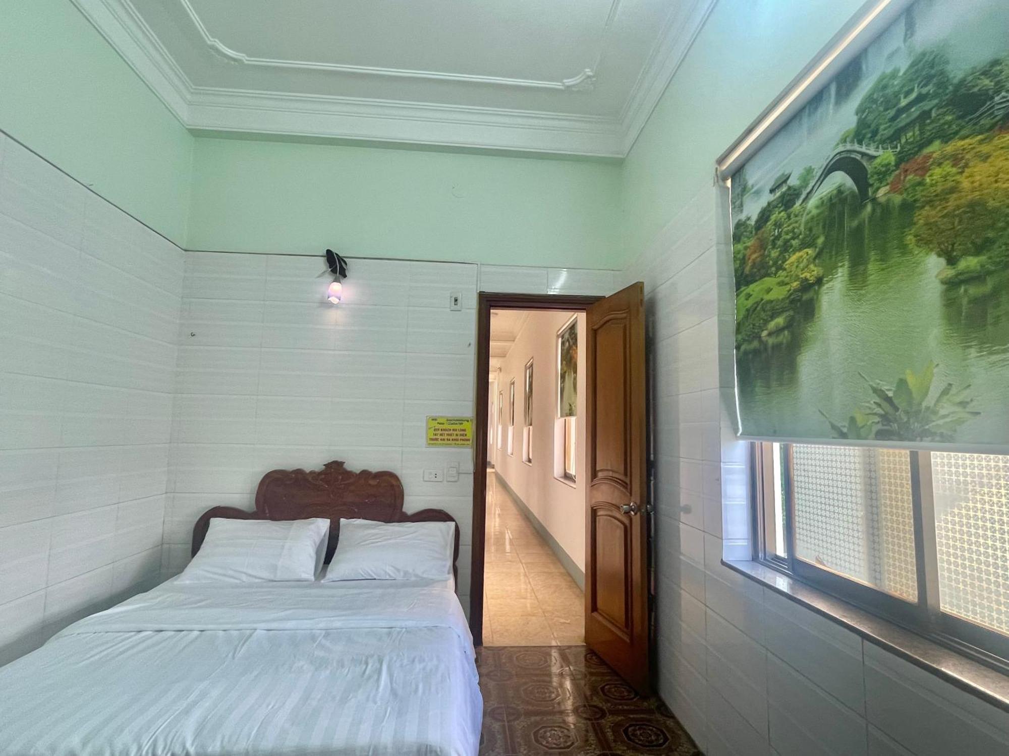 Bach Dai Dung Hotel Хатинь Экстерьер фото